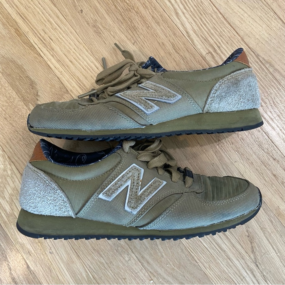New Balance Green 420 Sneakers Size 4